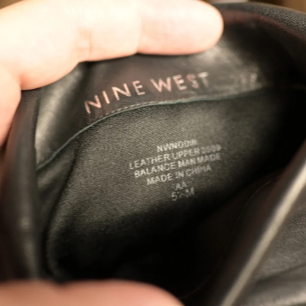 Nine West Black Leather Slouchy Cuffed Ankle Boots Heels Women 5.5M